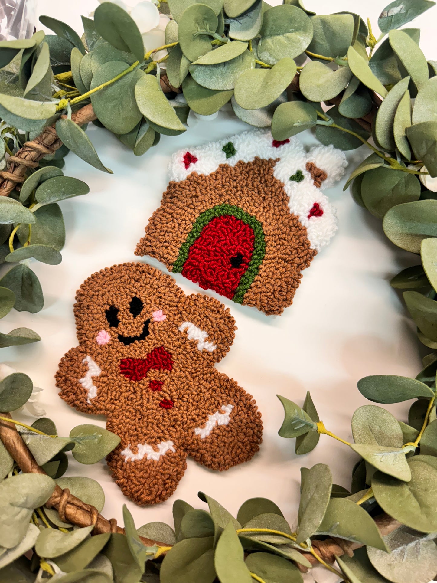 (RTS) GINGERBREAD COASTERS