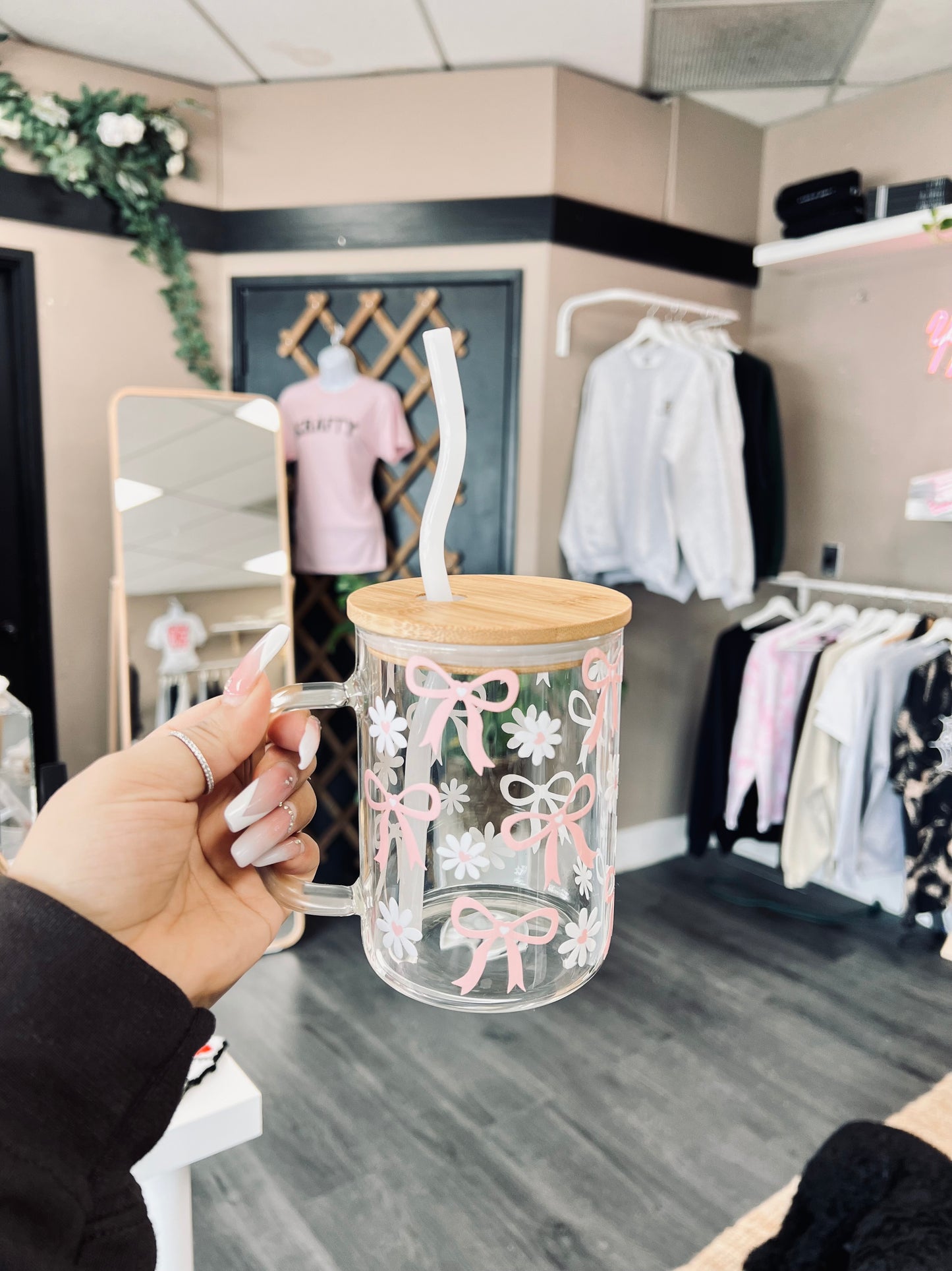 COQUETTE BOW MUG