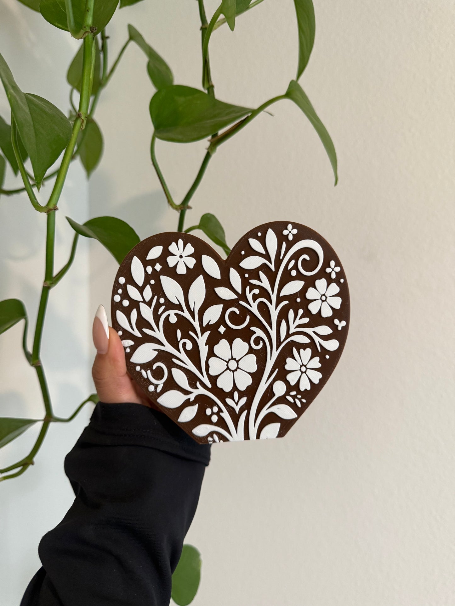 (RTS) TALAVERA HEART PEN HOLDER