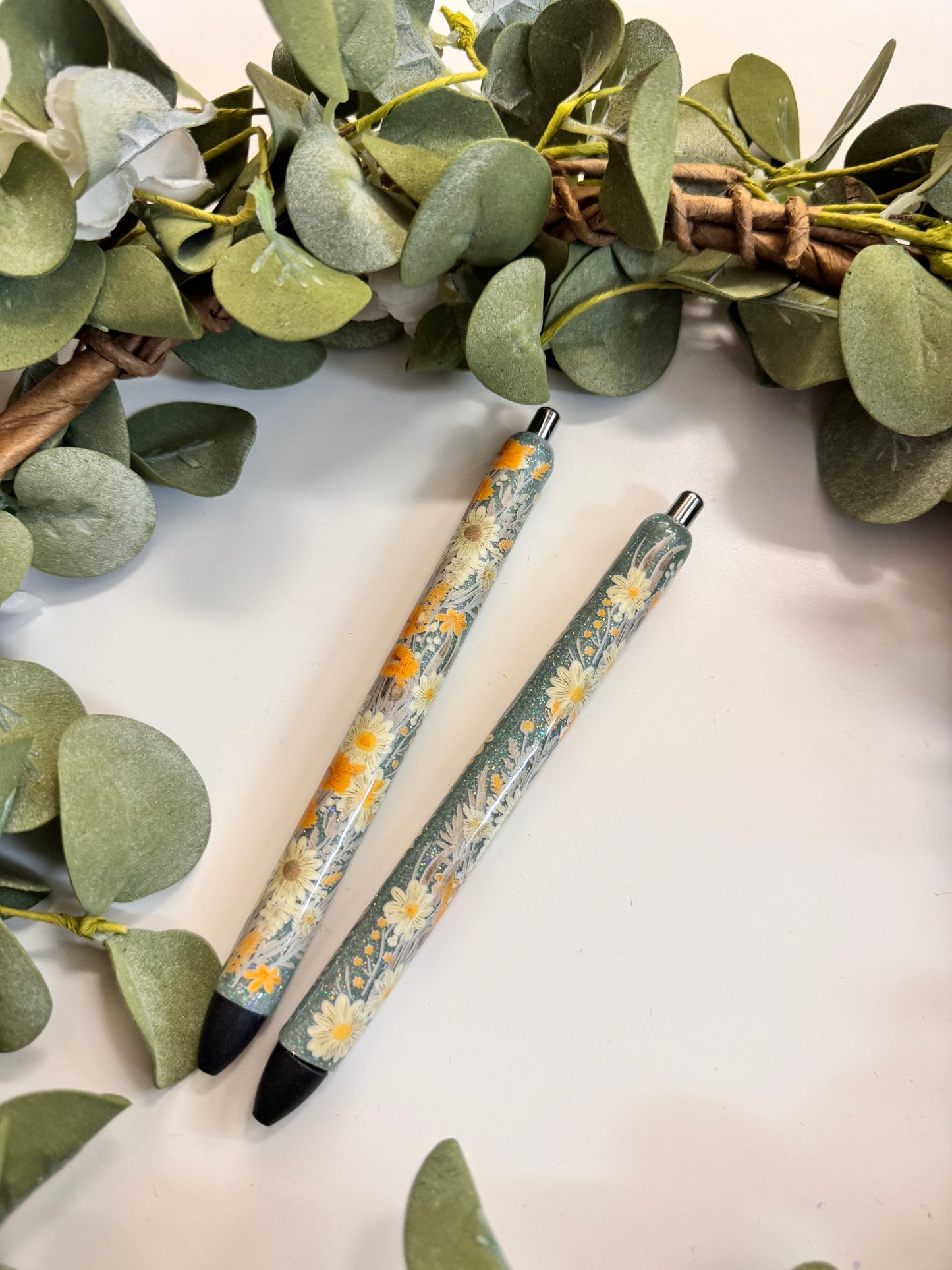 (RTS) SUNFLOWER RESIN PEN