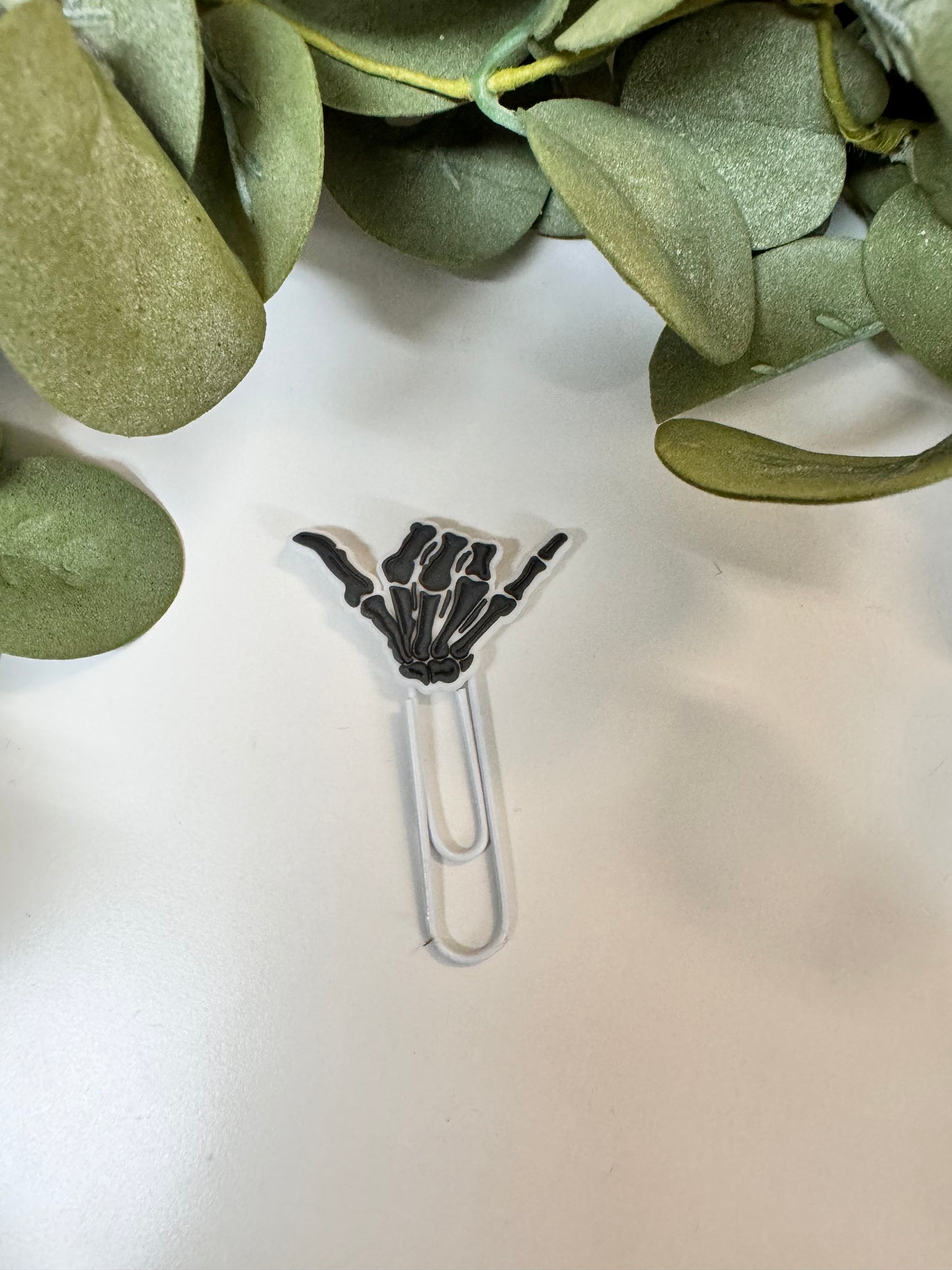 (RTS) COOL SKELLY HAND PAPER CLIP