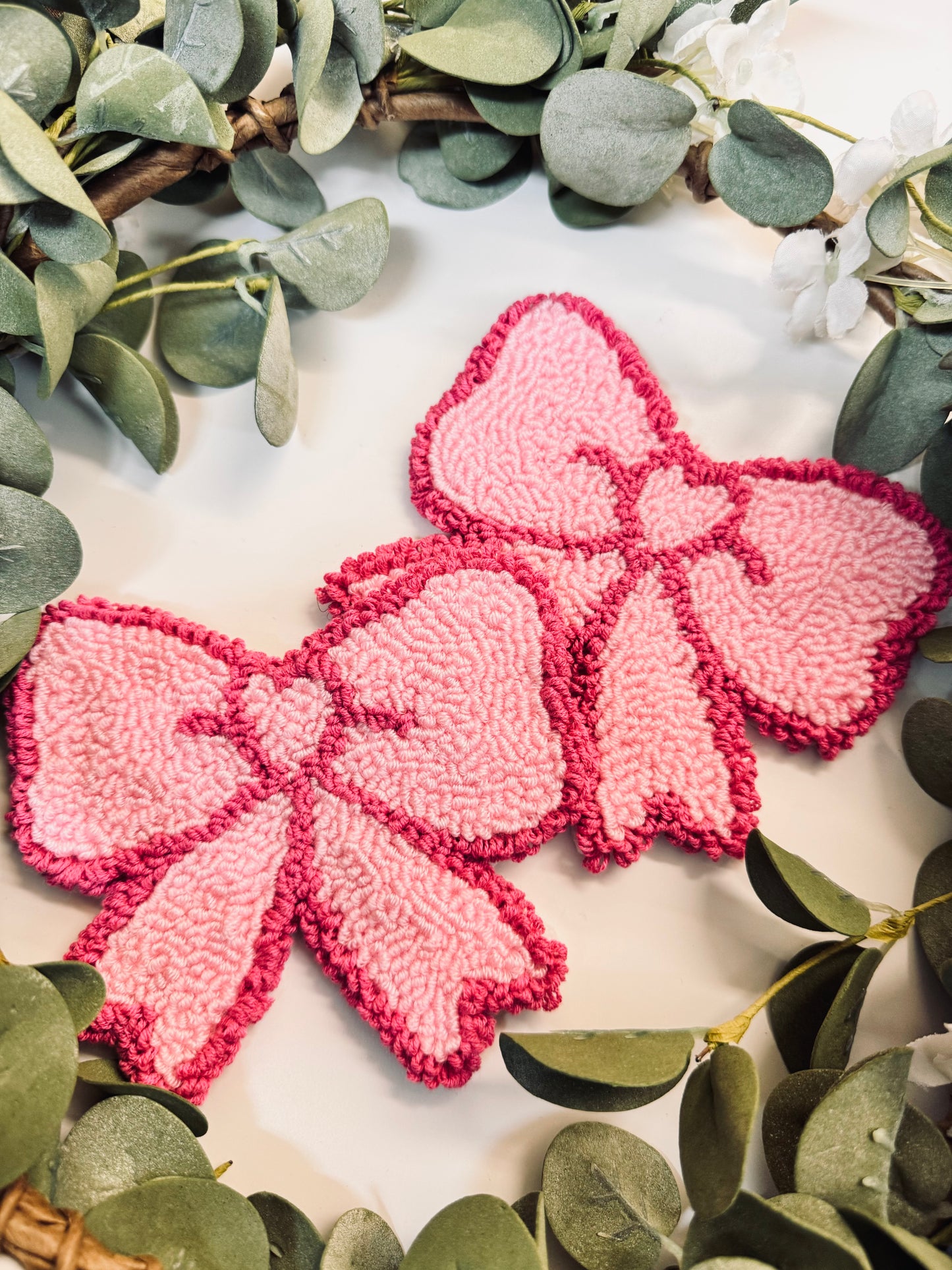 (RTS) COQUETTE BOW RUG COASTER