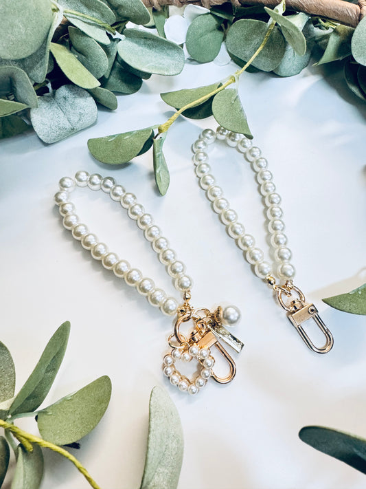 (RTS) PEARL CHARM