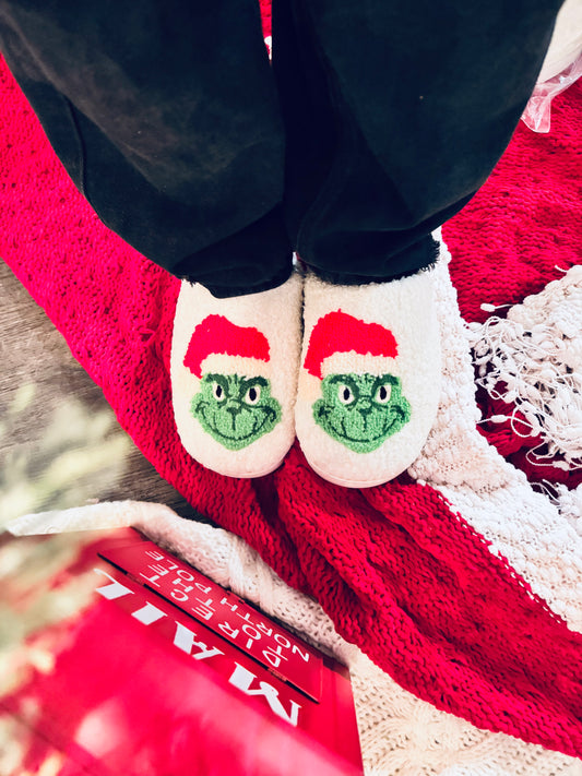 (RTS) WHITE SLIPPER GRINCH