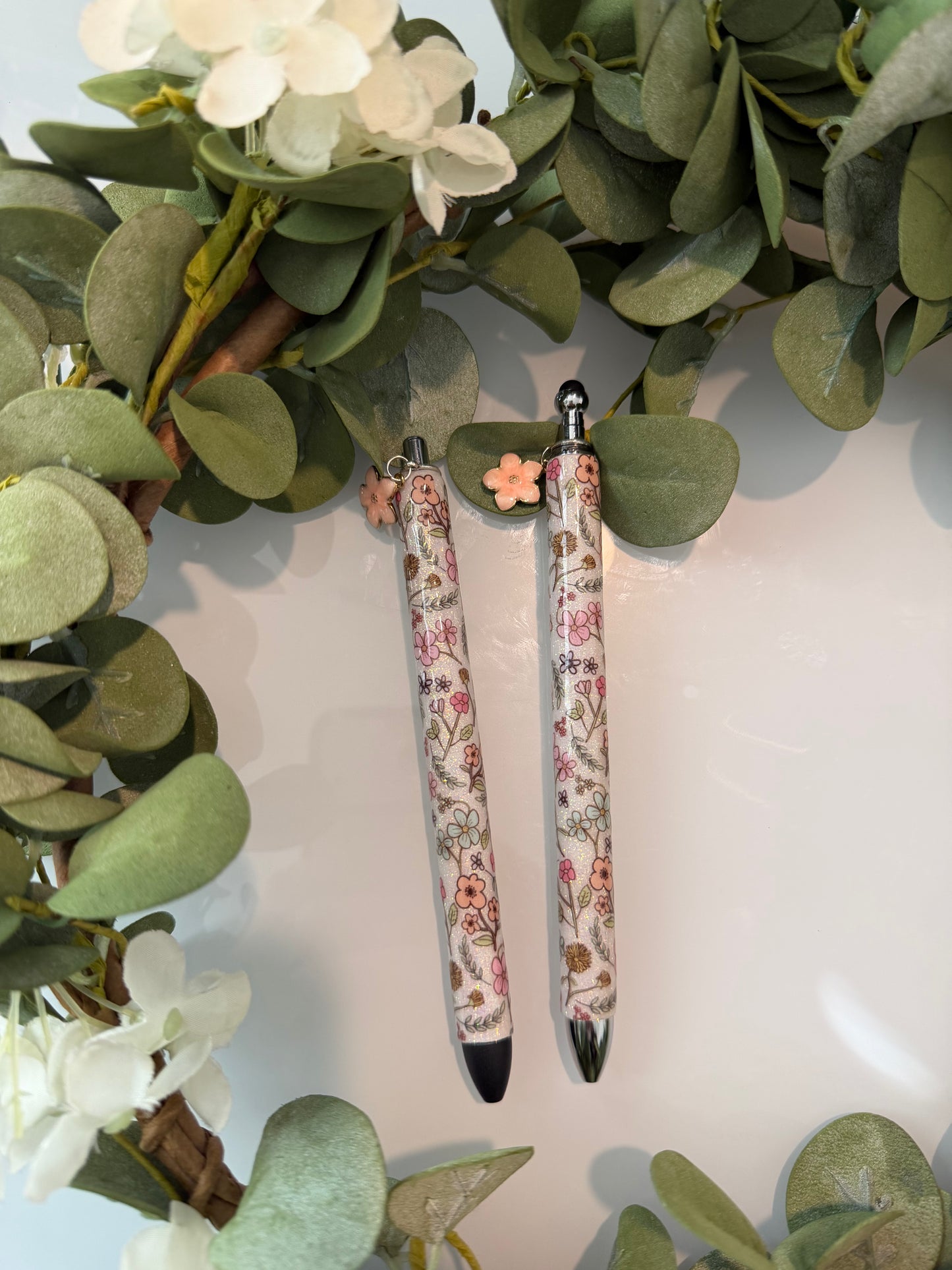 (RTS) KRAFTY SPRING PEN W CHARM