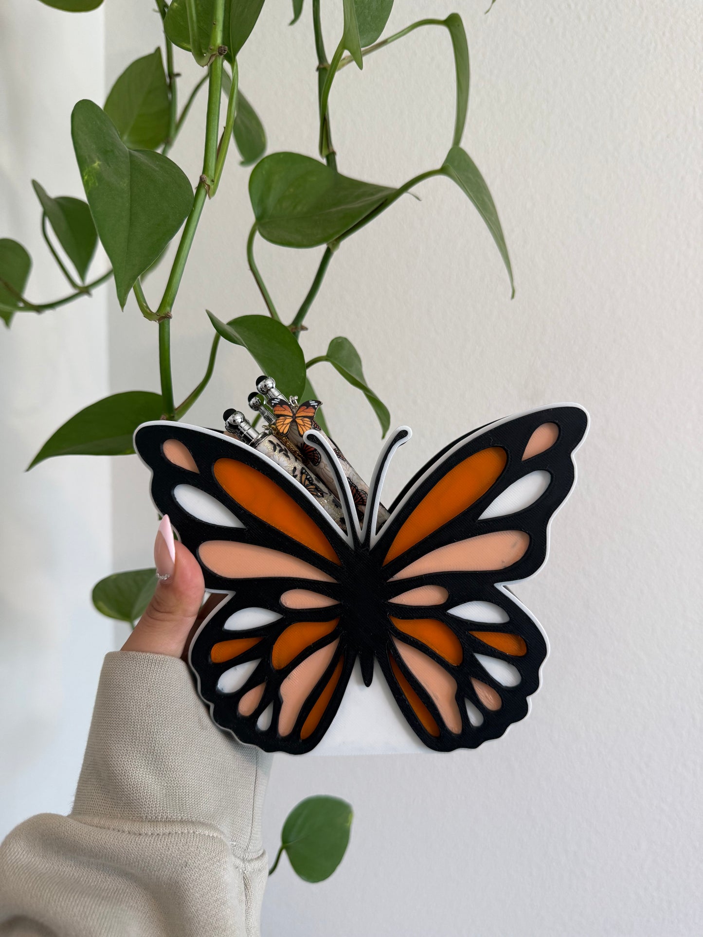 (RTS) MONARCH BUTTERFLY PEN HOLDER