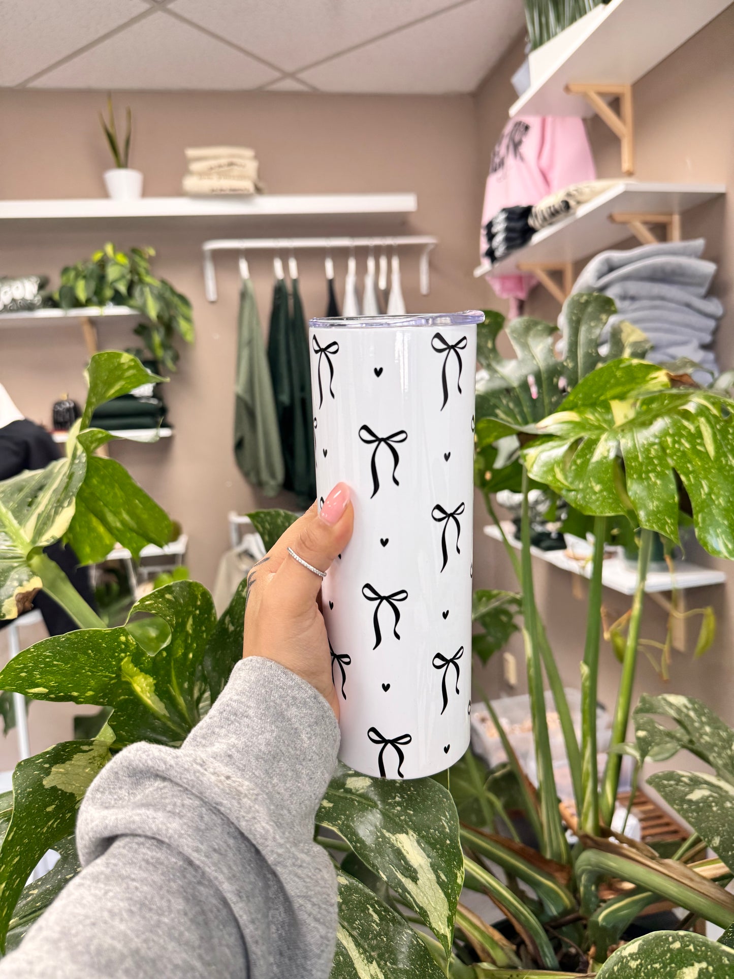 (RTS) COQUETTE NOIR DRINKWARE