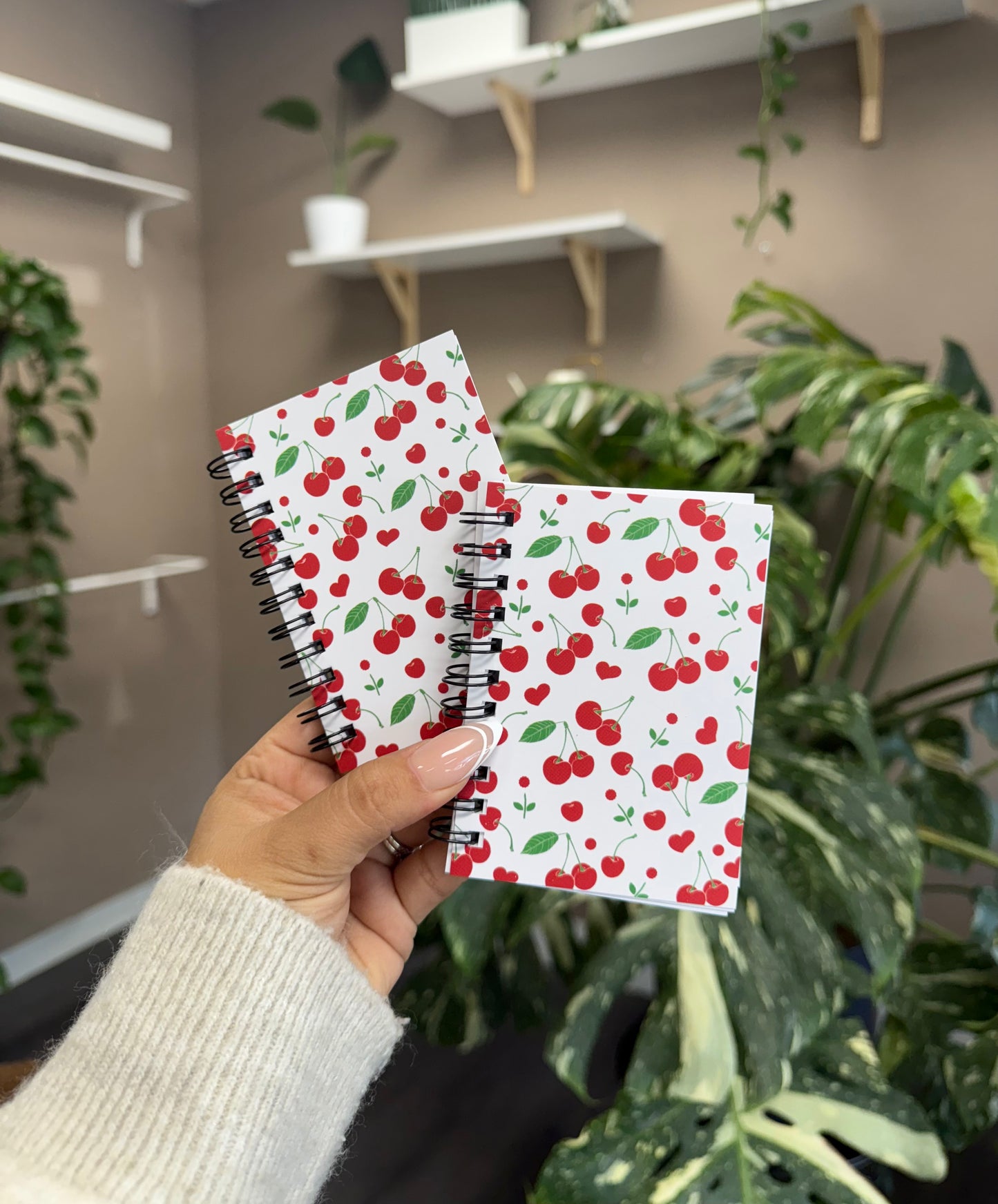 (RTS) CHERRY TINY BOOK