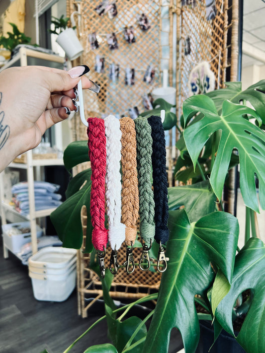 (RTS) BOHO KEY HOLDER