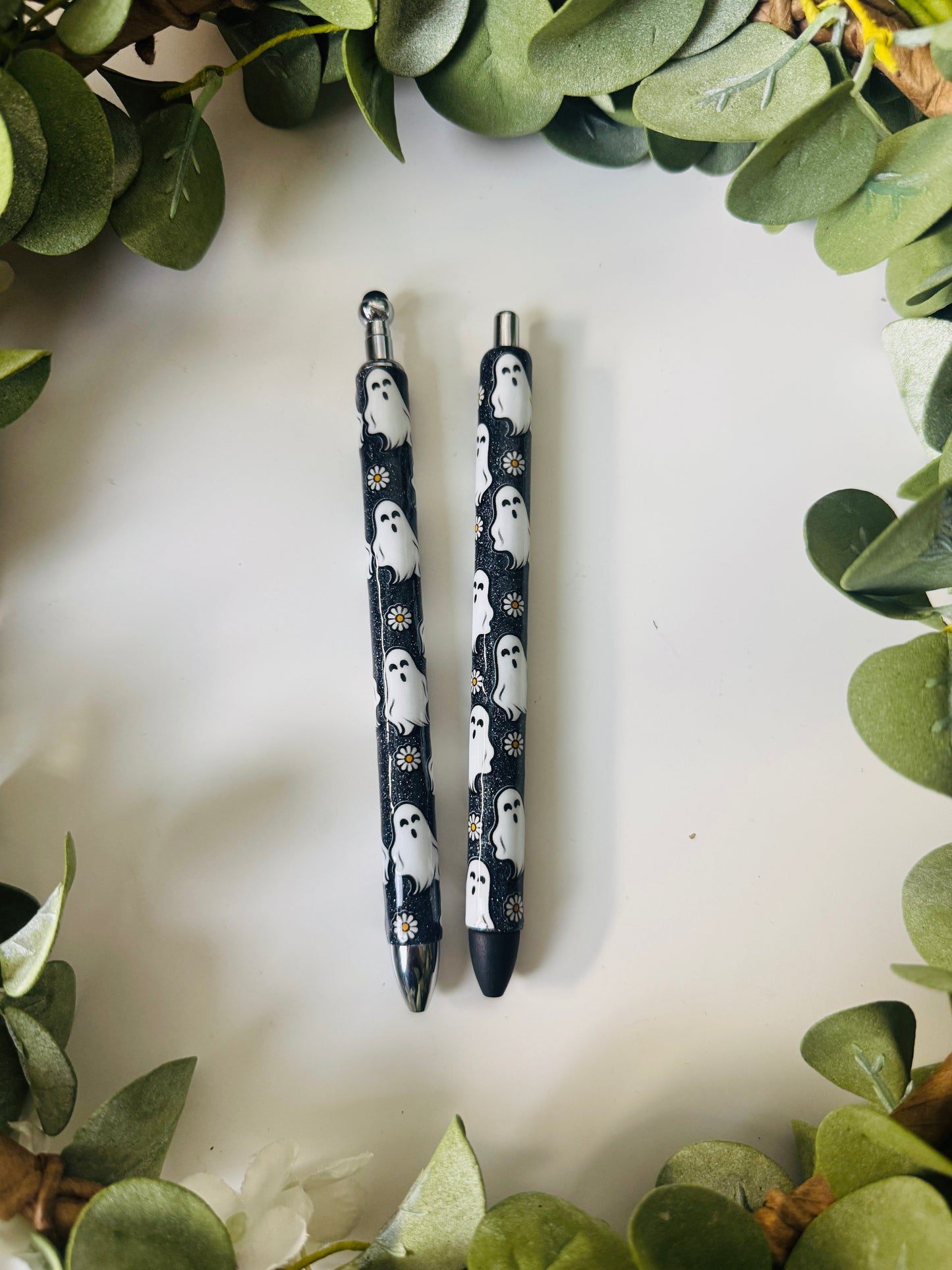 (RTS) DAISY GHOST PEN