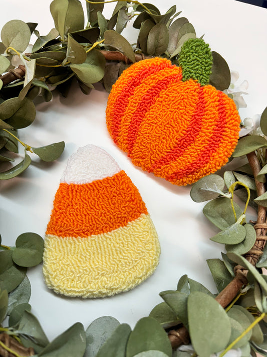 (RTS) PUMPKIN & CANDY CORN RUG COASTER