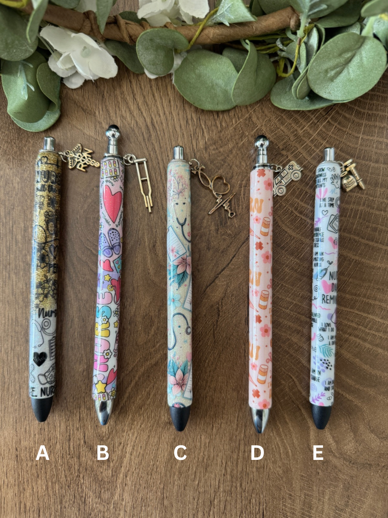 (RTS) NURSE PEN W CHARM