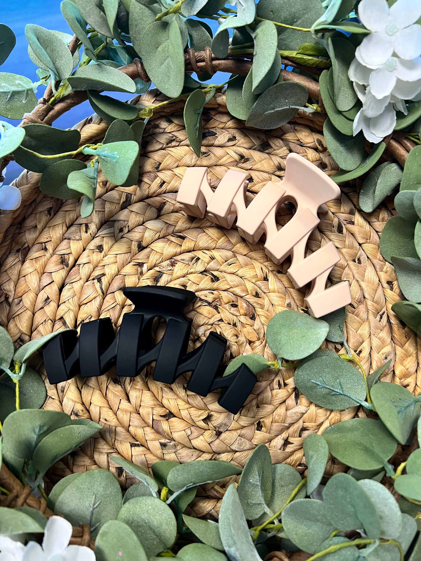 (RTS) WAVY HAIR CLIPS