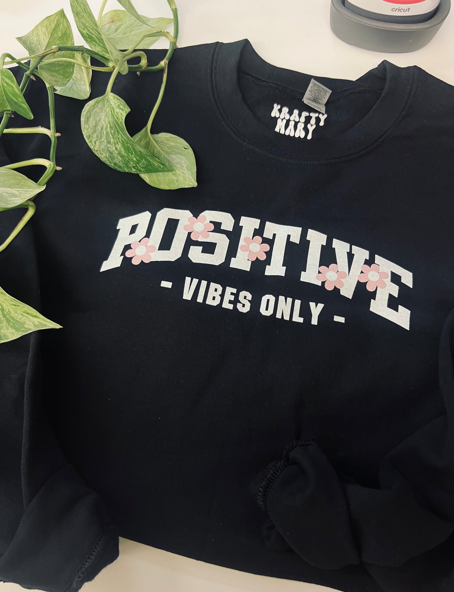 (RTS) POSITIVE VIBES CREW