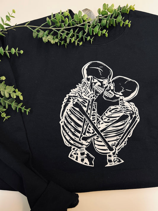 (RTS) SKELLY COUPLE CREW
