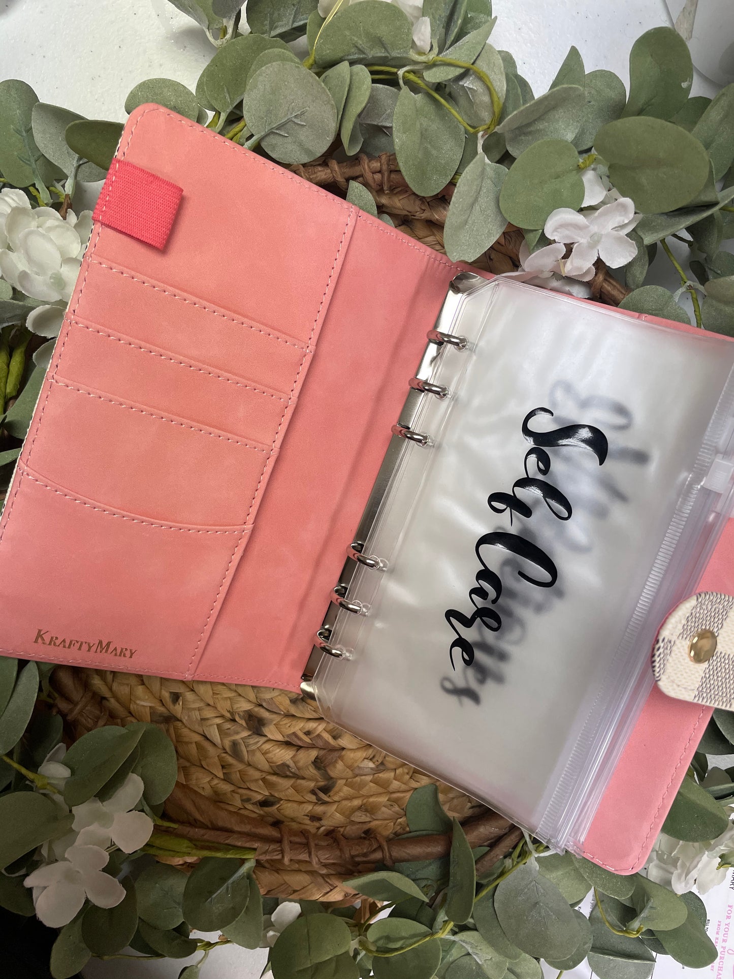 (RTS)Checkered Binder A6