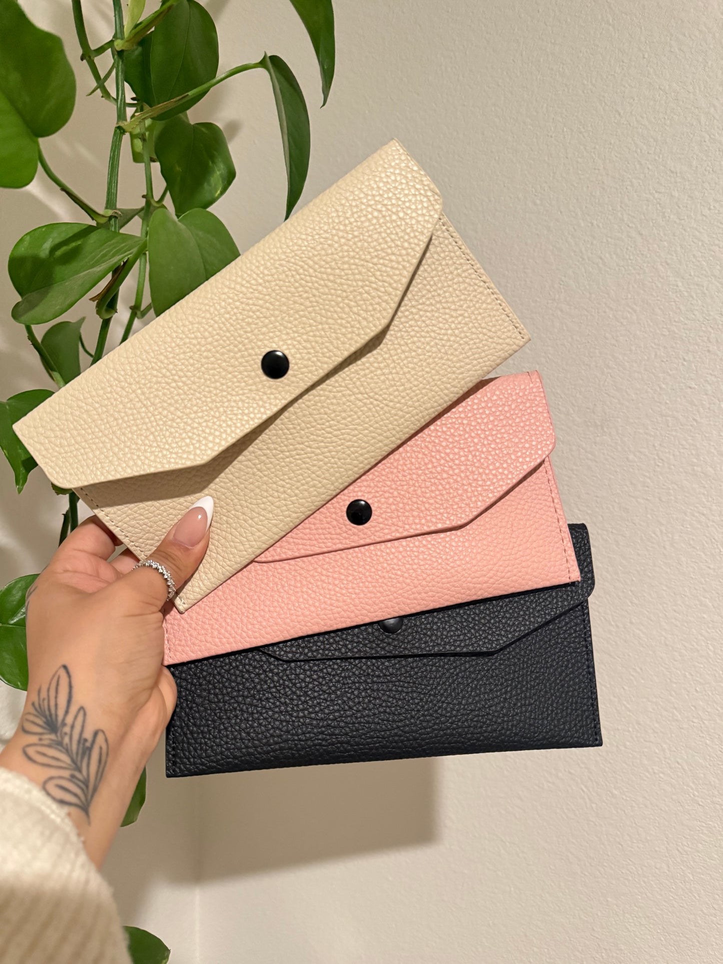 (RTS) LEATHER WALLET
