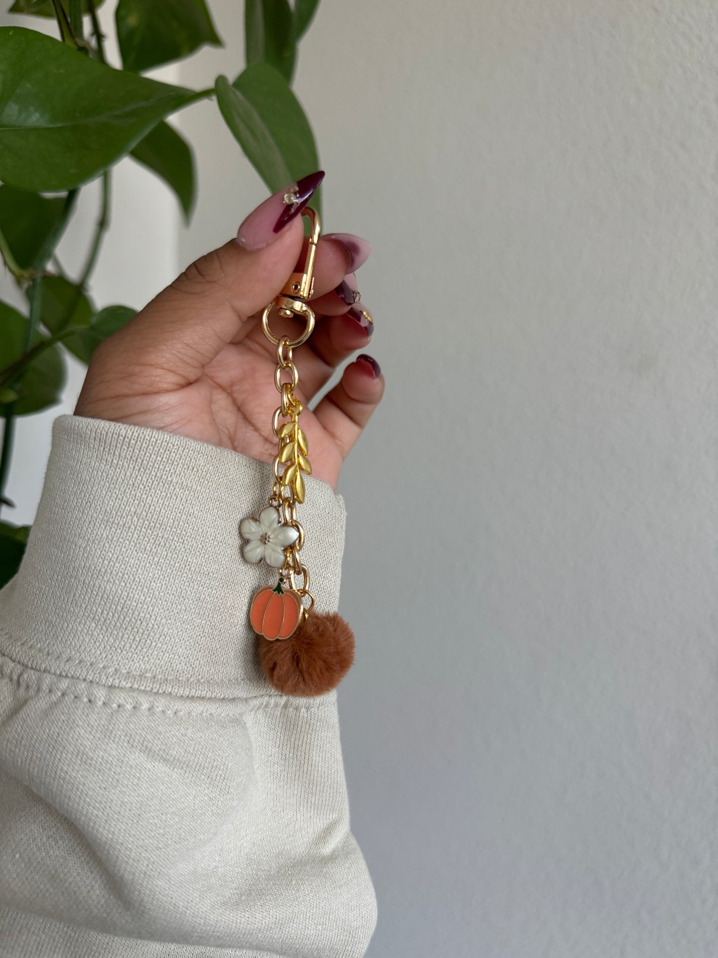 (RTS) PUMPKIN HARVEST CHARM