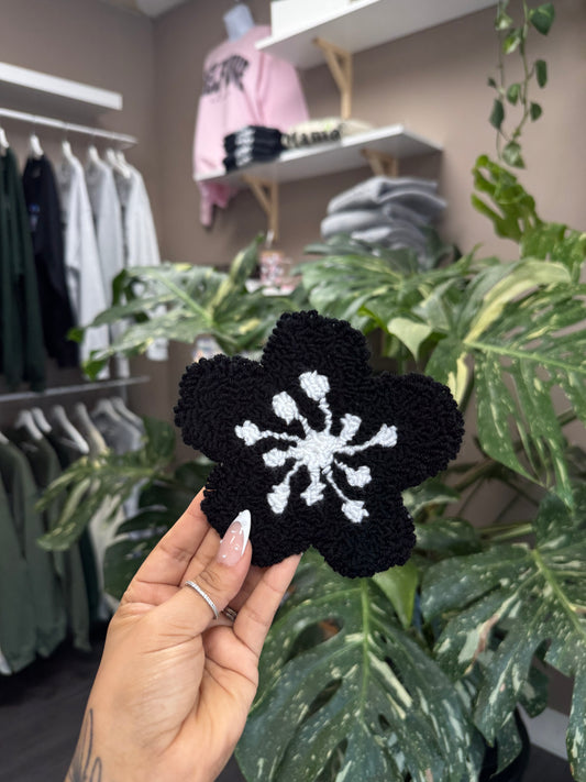 (PREORDER ) MIDNIGHT BLOSSOM RUG COASTER