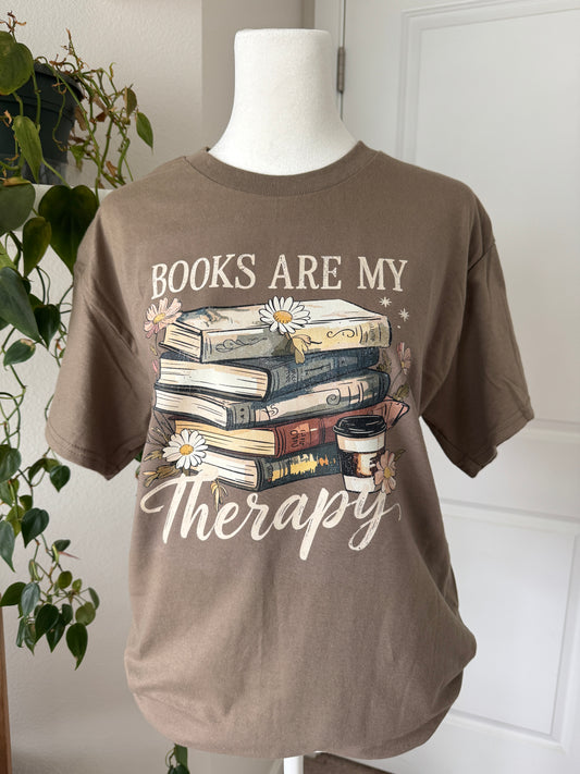 (RTS) BOOKS ARE MY THERAPY CLOTHING