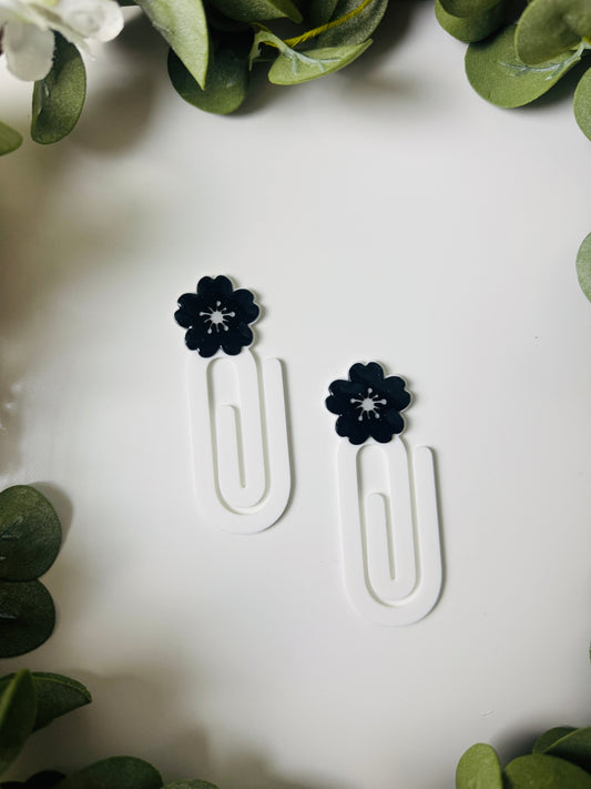 (RTS) MIDNIGHT BLOSSOM ACRYLIC PAPER CLIP