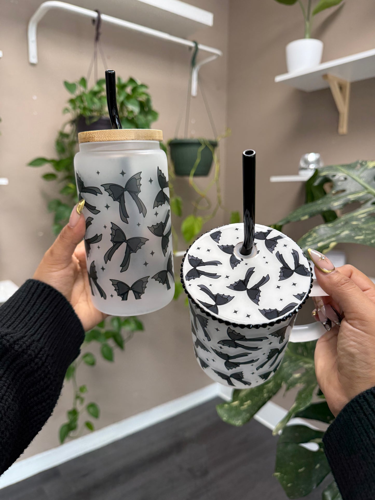 (RTS) BOW BATTY DRINKWARE