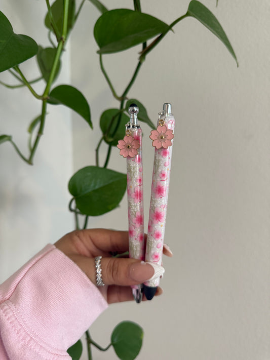 (RTS) CHERRY BLOSSOM 2.0 PEN W CHARM
