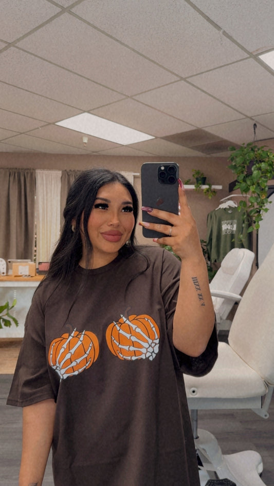 (RTS) PUMPKIN BOOBIES TEE