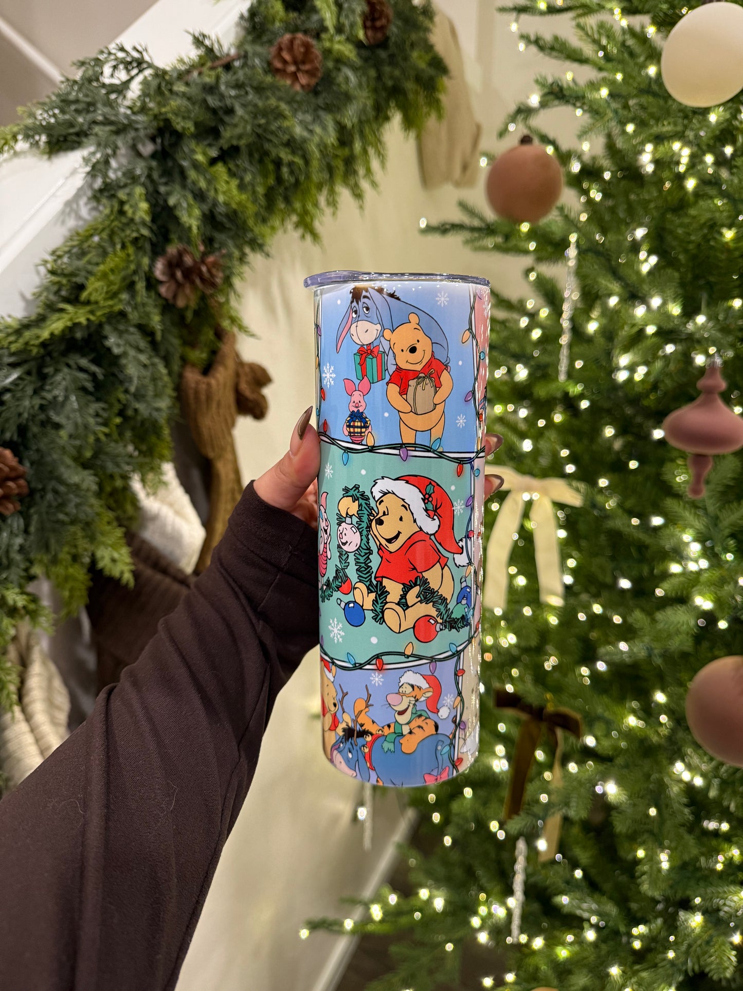 (RTS) WINNIE THE POOH & FRIENDS TUMBLER