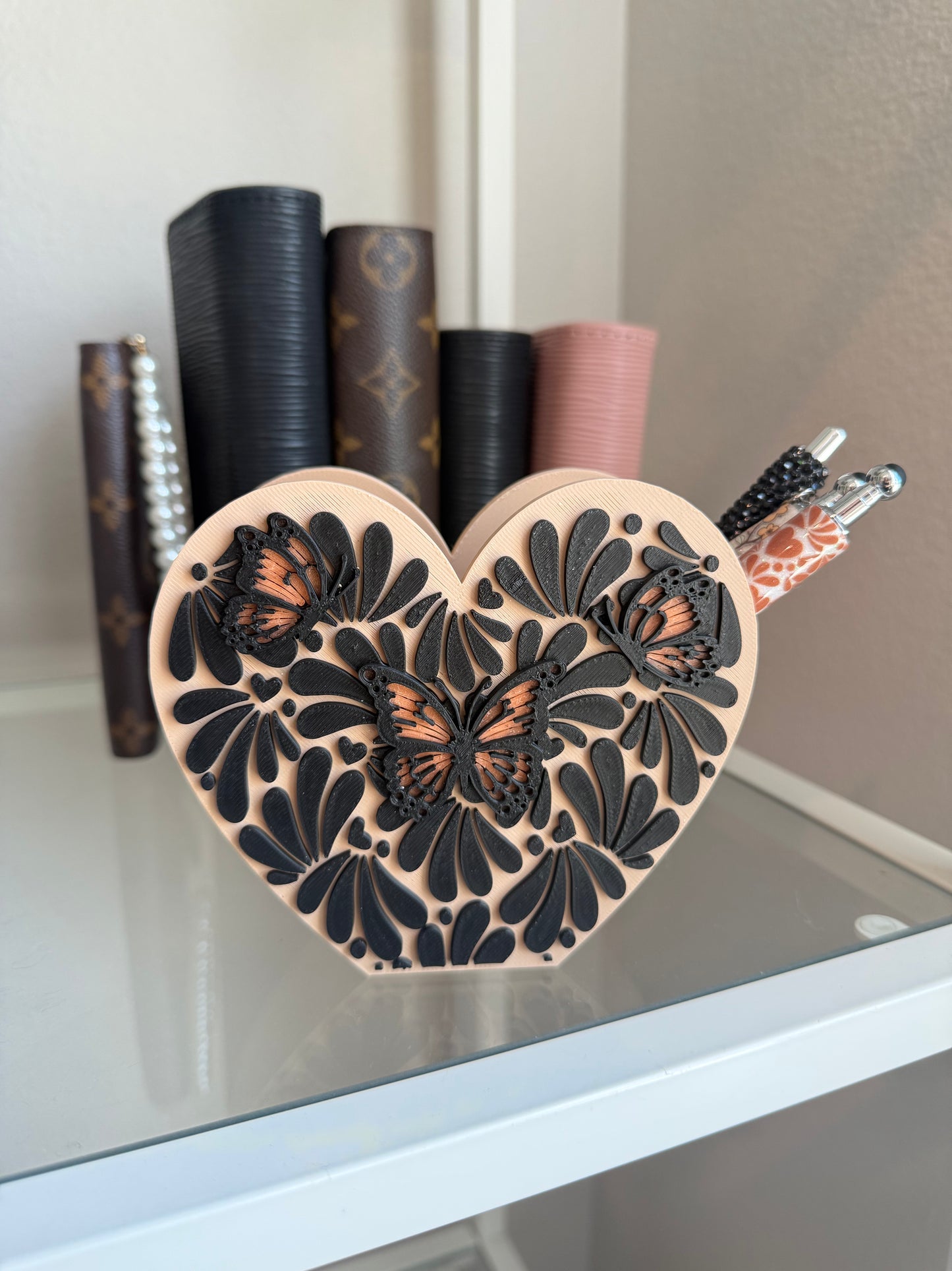 (RTS) TALAVERA BUTTERFLY PEN HOLDER