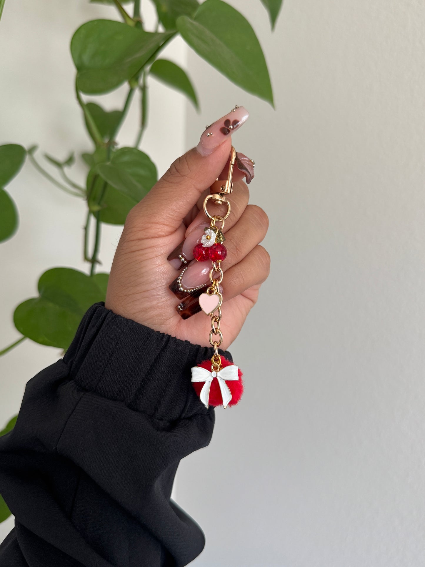 (RTS) RED CHERRY CHARM