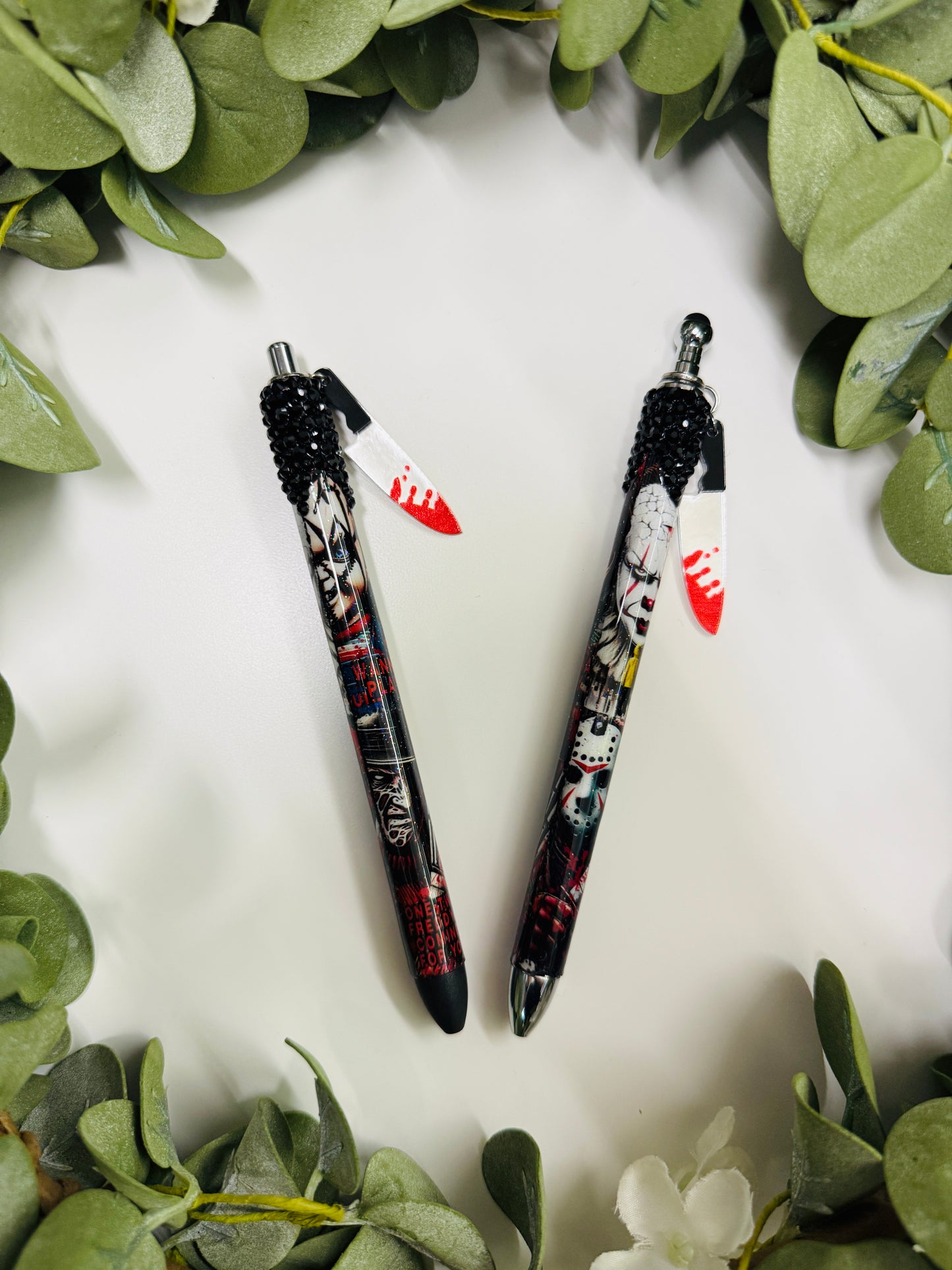 (RTS) BLOODY SLASHERS PEN W CHARM