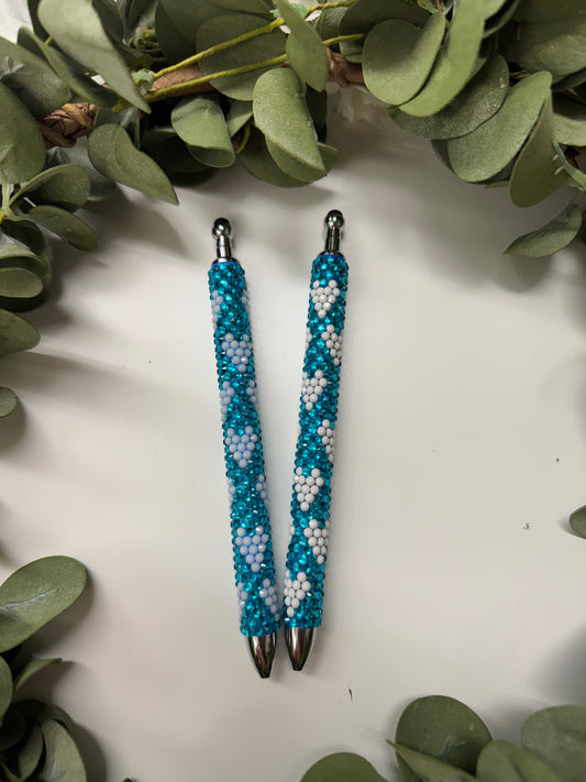 (RTS) BLUE BLING STYLUS PEN W/ WHITE HEARTS