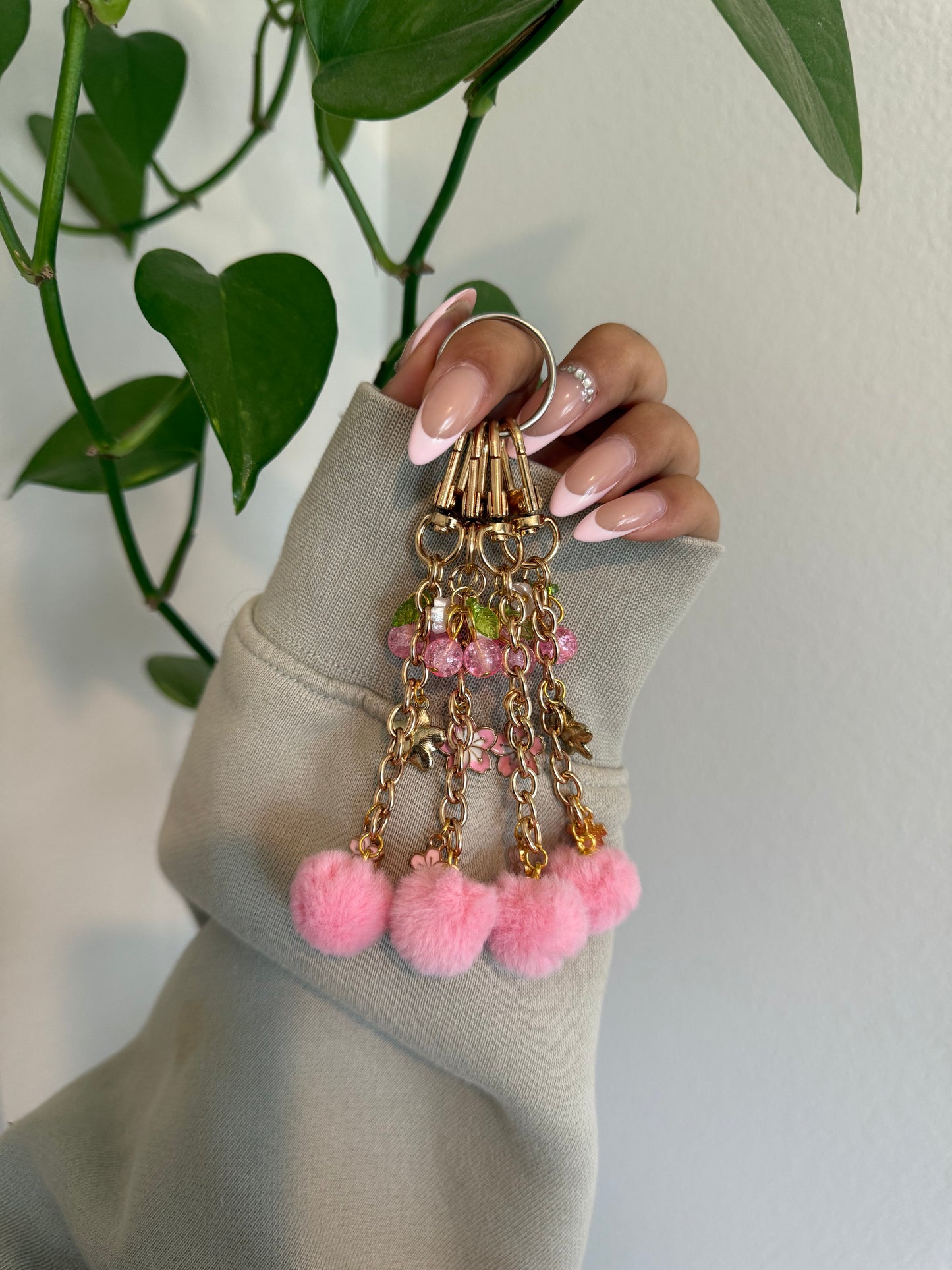 (RTS) PINK CHERRY PEN W CHARM
