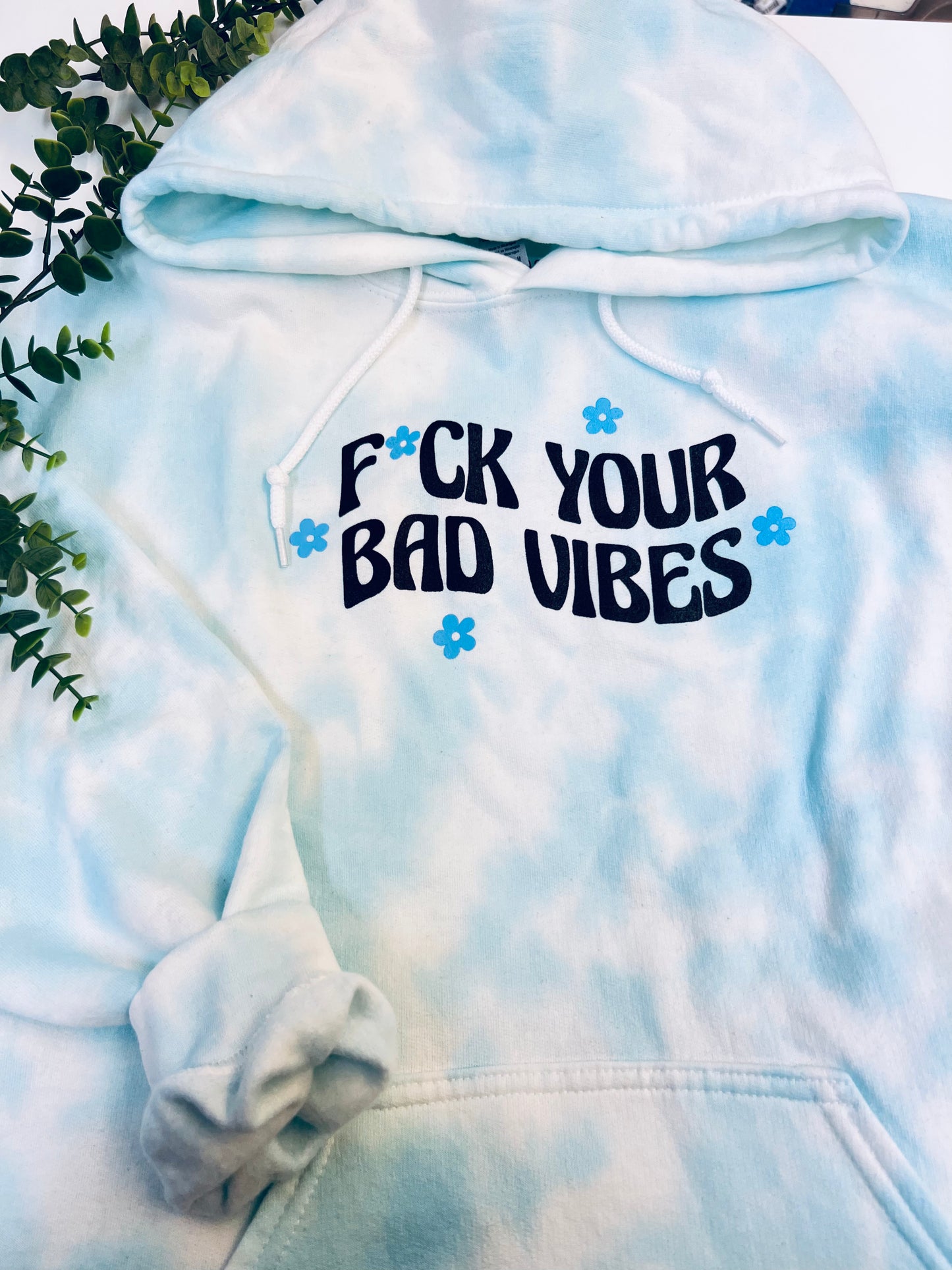 (RTS) NO BAD VIBES-HOODIE